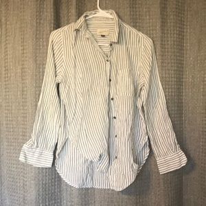 Universal Thread button up in white and blue stripes. Size XS